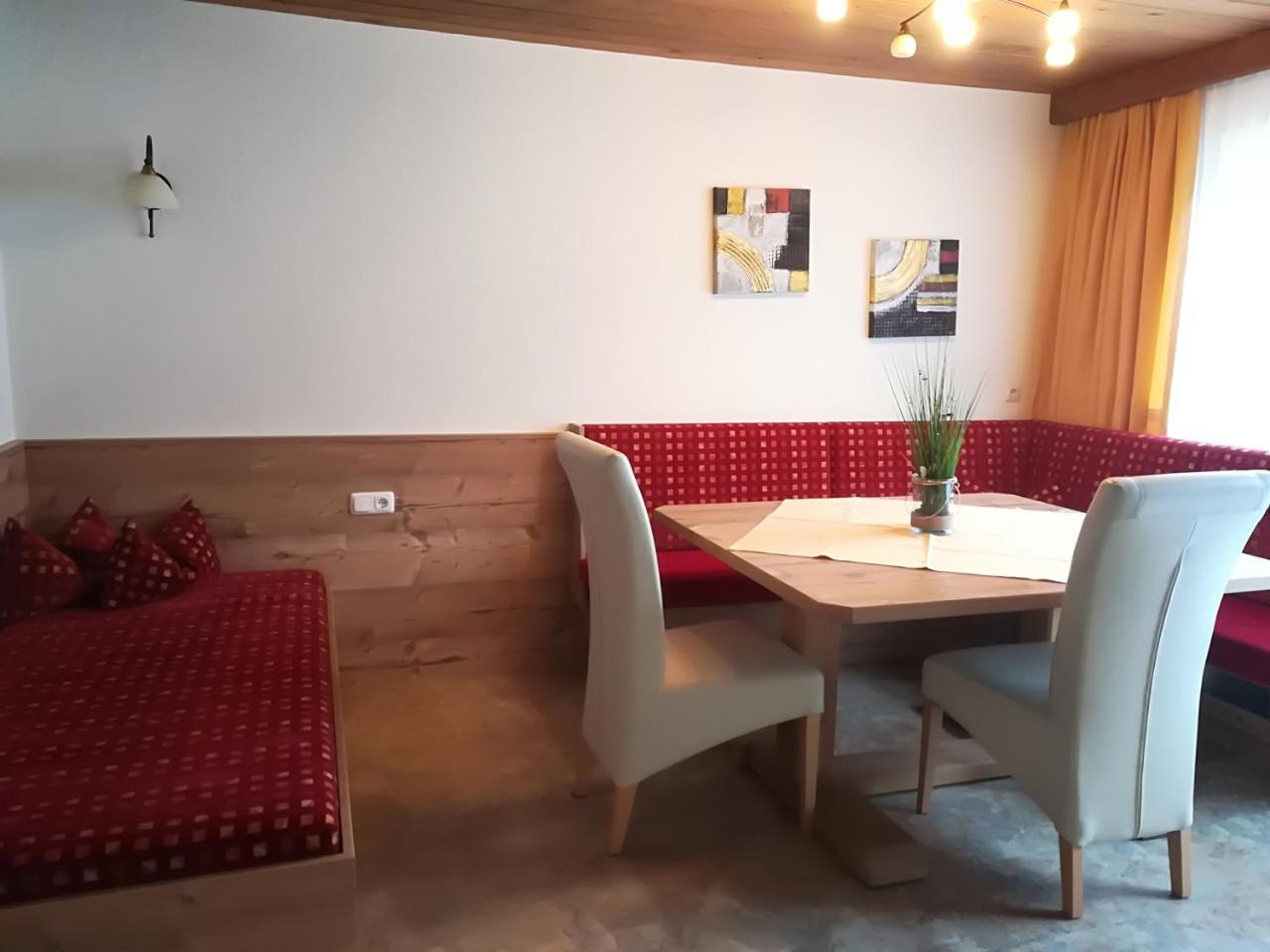 Gaestehaus Hochmuth 메이른호픈 외부 사진